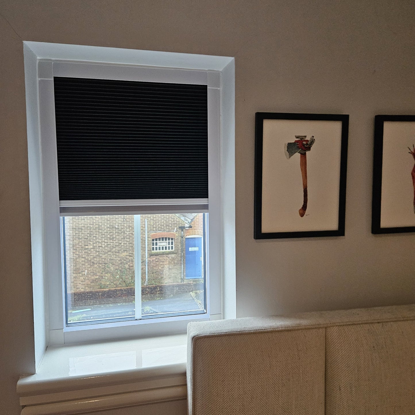 Sunshade Blind - manual operation for WINDOWS or DOORS